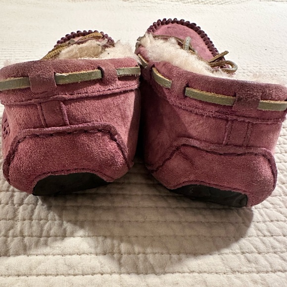 UGG slippers - Picture 5 of 5